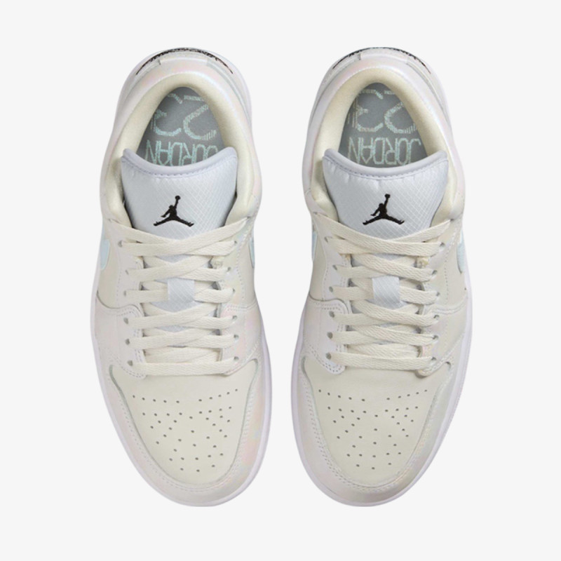 Nike Atlete WMNS AIR JORDAN 1 LOW SE CNY 