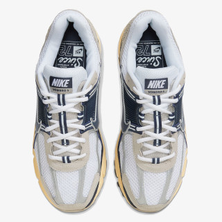 Nike Atlete NIKE ZOOM VOMERO 5 NCPS 