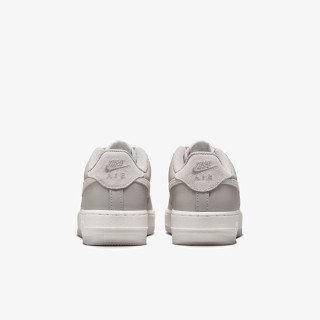 Produkte Air Force 1 LV8 