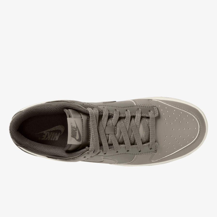 Nike Atlete Dunk 