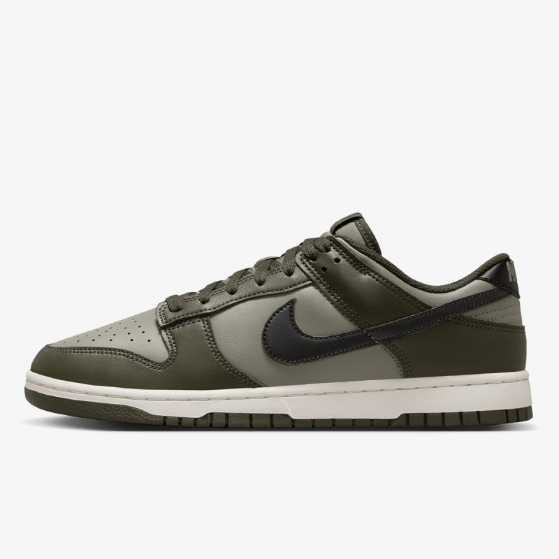 Nike Atlete NIKE DUNK LOW RETRO BTTYS 
