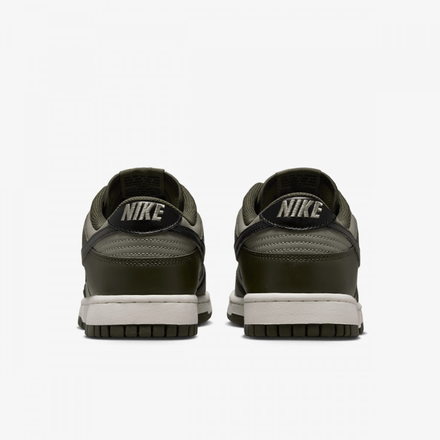 Nike Atlete NIKE DUNK LOW RETRO BTTYS 