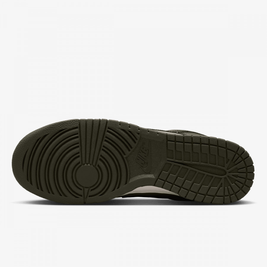 Nike Atlete NIKE DUNK LOW RETRO BTTYS 