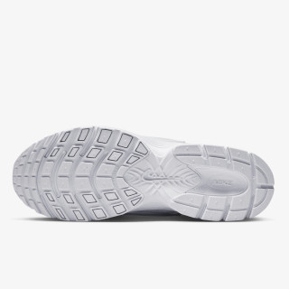 Nike Atlete NIKE V5 RNR 