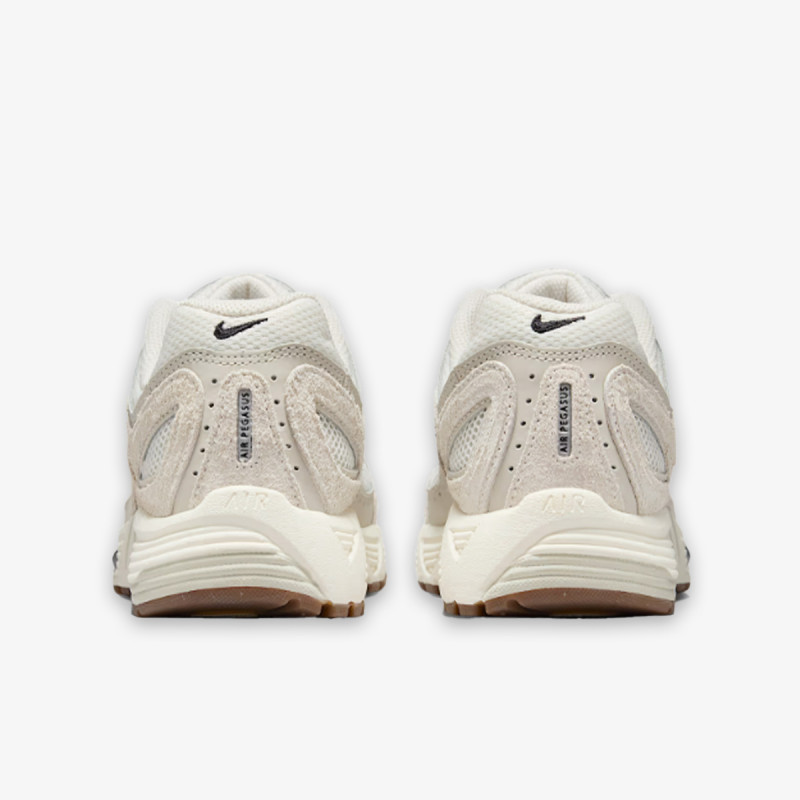 Nike Atlete W NIKE AIR PEGASUS 2005 SDE 