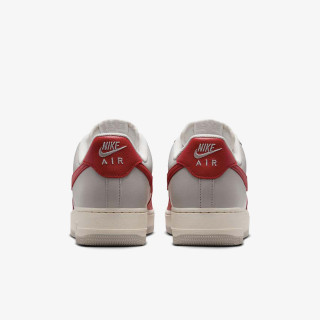 Nike Atlete AIR FORCE 1 '07 LV8 