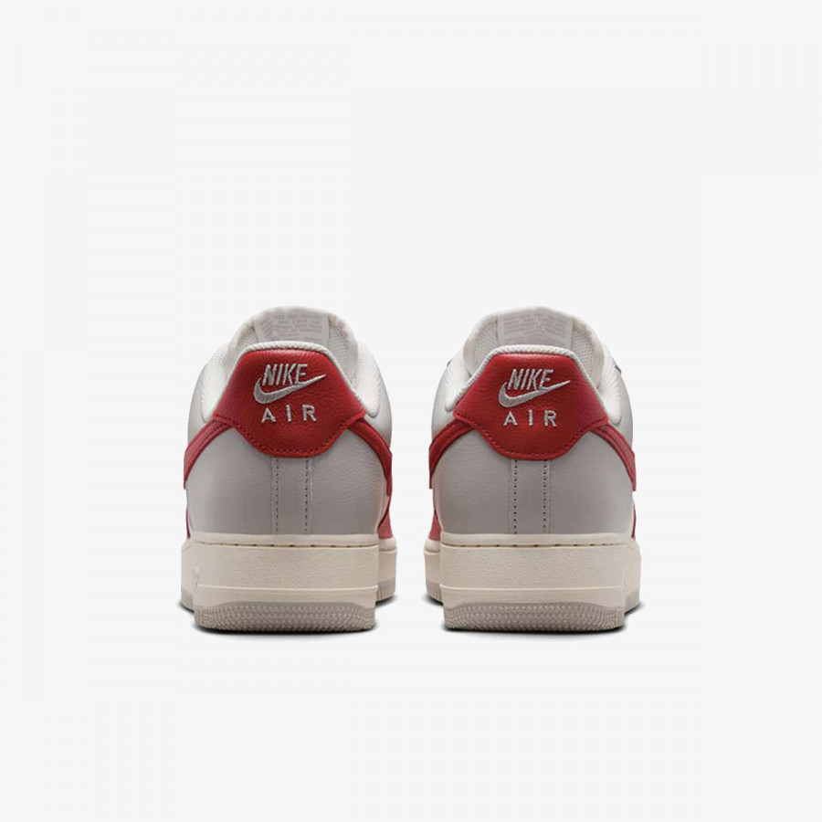 Nike Atlete AIR FORCE 1 '07 LV8 