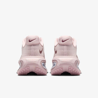 Nike Atlete W NIKE VOMERO PREMIUM 