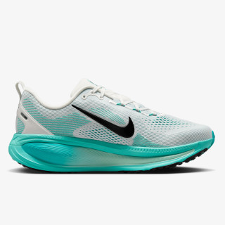 Nike Atlete NIKE VOMERO 18 