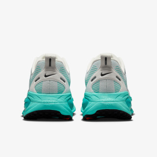 Nike Atlete NIKE VOMERO 18 