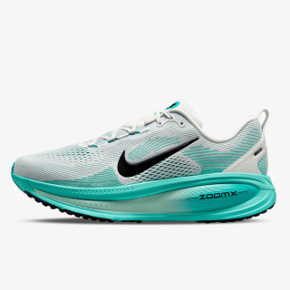 Nike Atlete NIKE VOMERO 18 