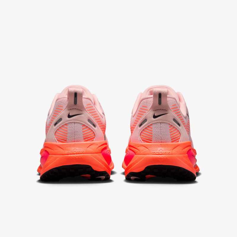 Nike Atlete W NIKE VOMERO 18 