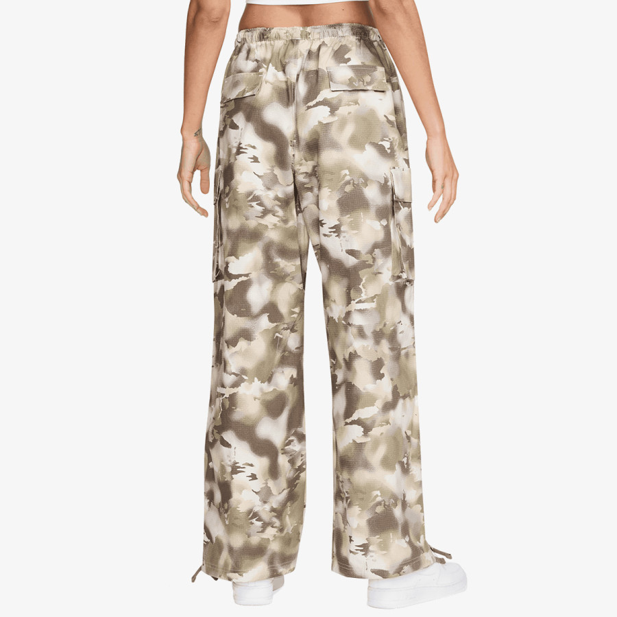 Nike Pjesa e poshtme e kostumit W NSW CAMO CARGO PANT DANCE 