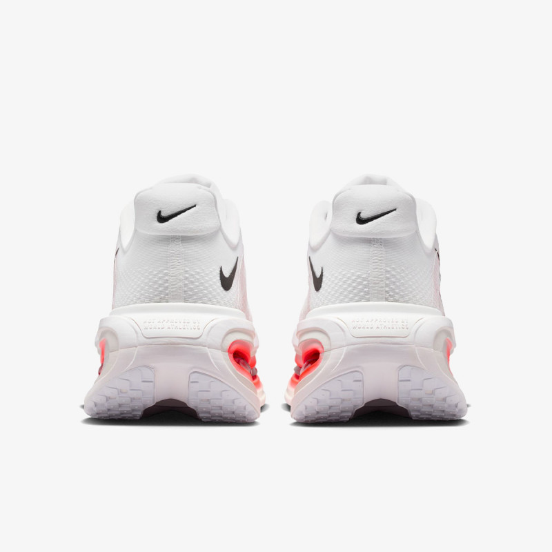 Nike Atlete NIKE VOMERO PREMIUM 