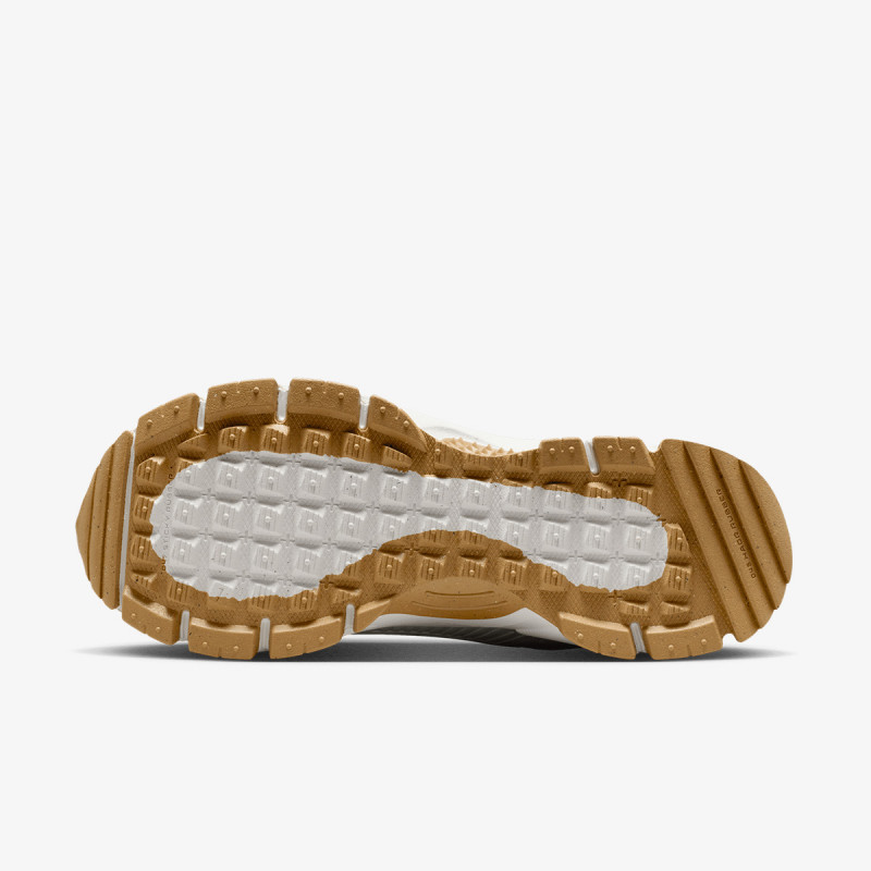 Nike Atlete W NIKE ZOOM VOMERO ROAM 