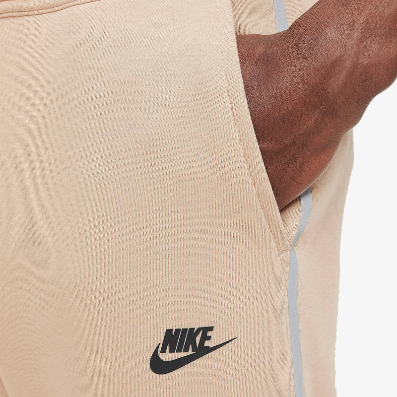 Nike Pjesa e poshtme e kostumit Tech 