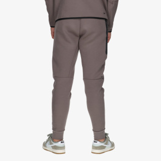 Nike Pjesa e poshtme e kostumit M NK TCH FLC JGGR 
