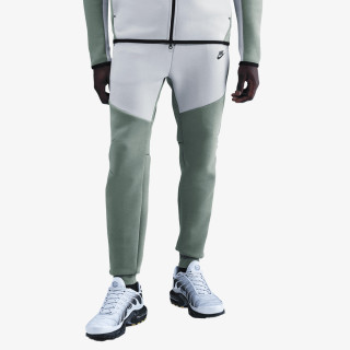 Nike Pjesa e poshtme e kostumit M NK TCH FLC JGGR 