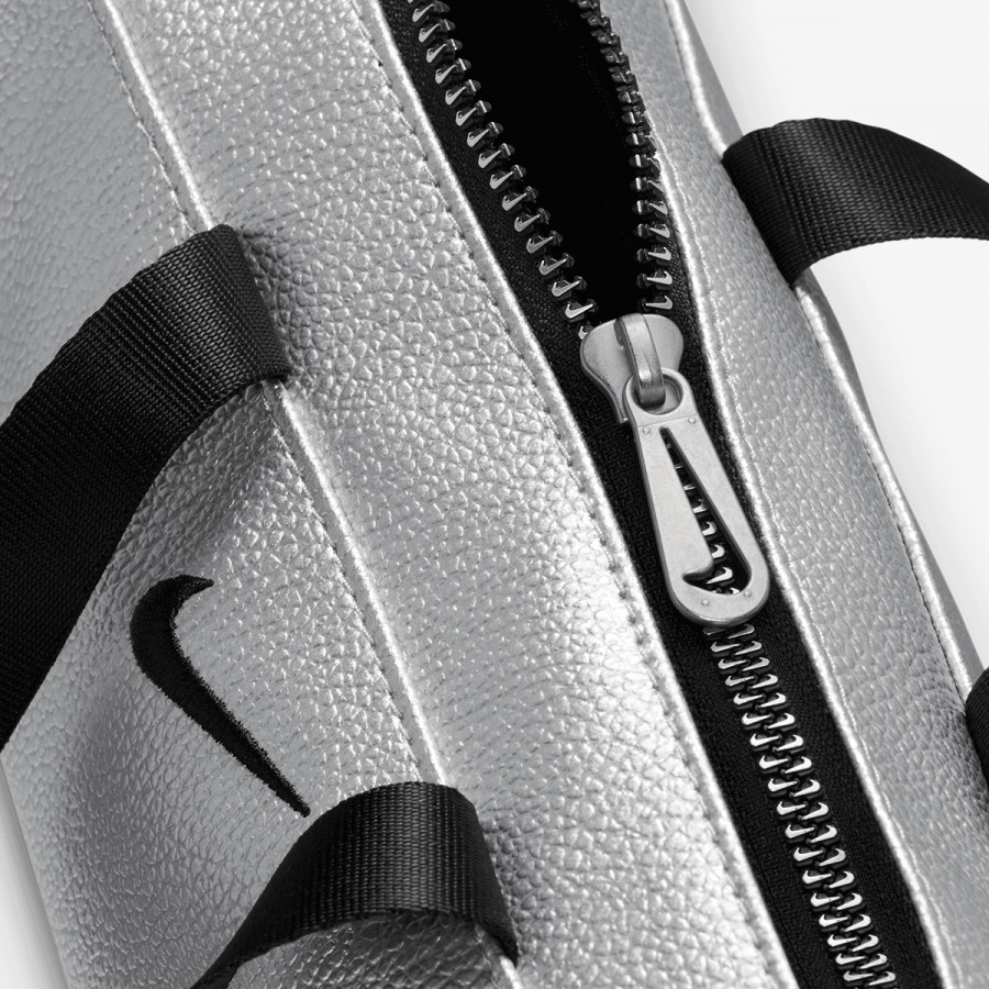 Nike Çantë e vogël NK CLASH MINI BARREL BAG-METL 