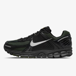 Nike Atlete NIKE ZOOM VOMERO 5 