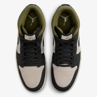 Nike Atlete AIR JORDAN 1 MID SE 