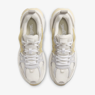 Nike Atlete W NIKE V2K RUN OPP1 