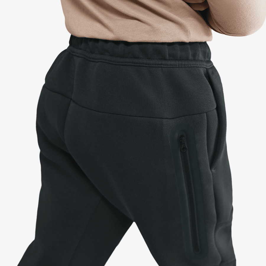 Nike Xhupa B NSW TCH FLC JGGR - PD 