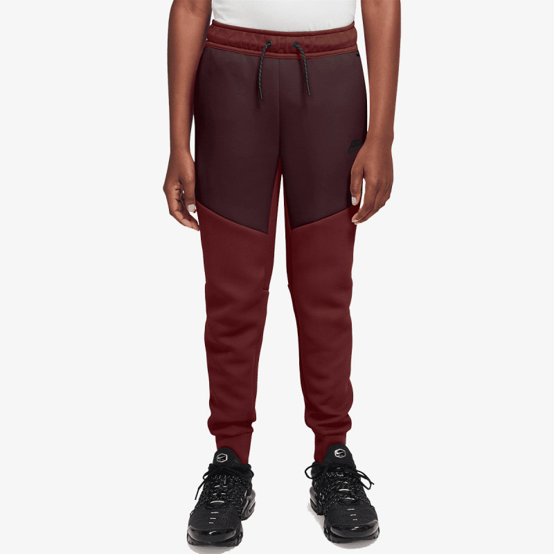 Nike Tuta Sportswear 