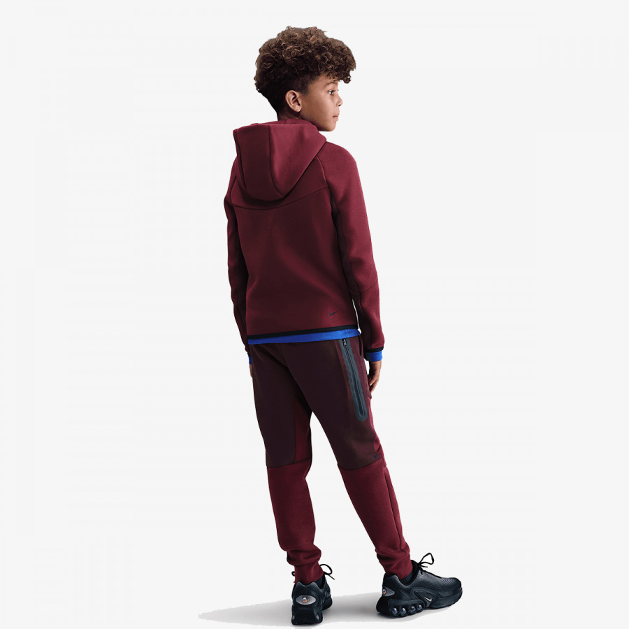 Nike Tuta Sportswear 