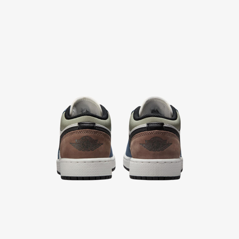 Nike Atlete AIR JORDAN 1 LOW BG CN 