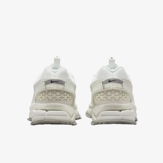 Nike Atlete W NIKE ZOOM VOMERO ROAM 