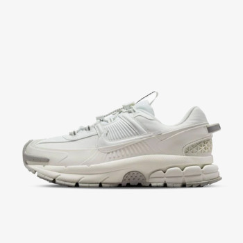Nike Atlete W NIKE ZOOM VOMERO ROAM 