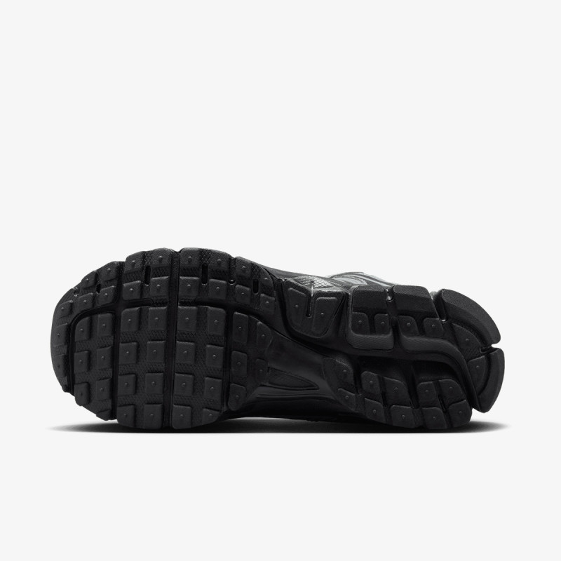 Nike Atlete NIKE VOMERO 5 GS 