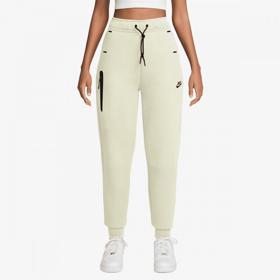 Nike Tuta Sportswear 