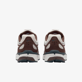 Nike Atlete W NIKE P-6000 