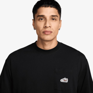 Nike Bluzë U NSW TEE M90 SNKR PTCH PKT 2 