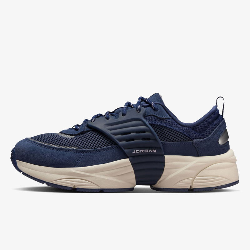 Nike Atlete JORDAN TRUNNER O/S 