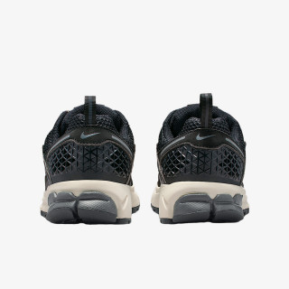 Nike Atlete VOMERO 5 EE (GS) 