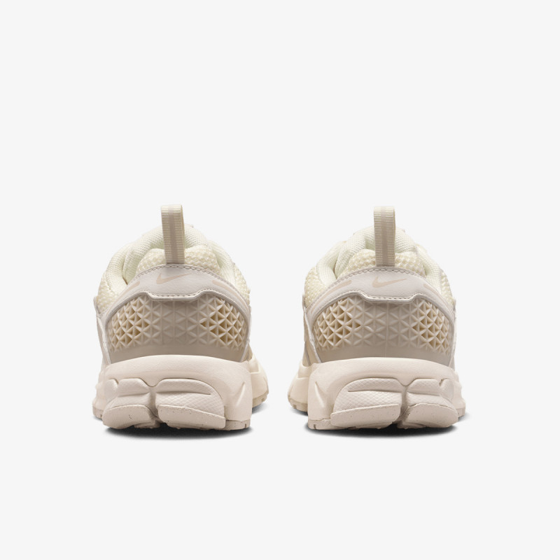 Nike Atlete VOMERO 5 EE (GS) 