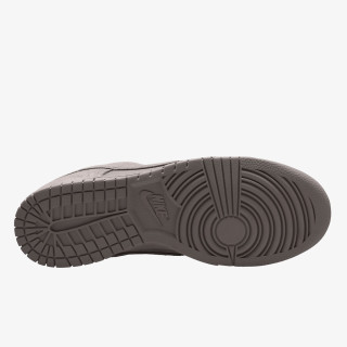 Nike Atlete NIKE DUNK LOW RETRO SE NUBUCK 