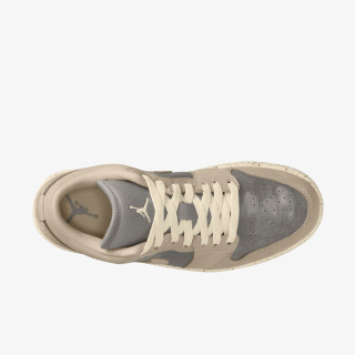 Nike Atlete WMNS AIR JORDAN 1 LOW SE V2 