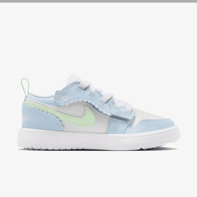 Nike Atlete JORDAN 1 LOW ALT SE FEM GP 
