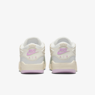 Nike Atlete WMNS AIR JORDAN 4 RM NA10 