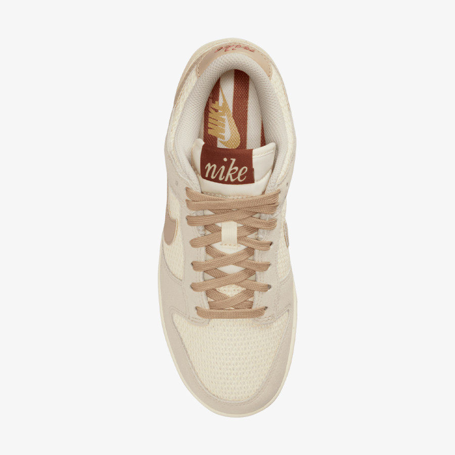 Nike Atlete Dunk Low SE 