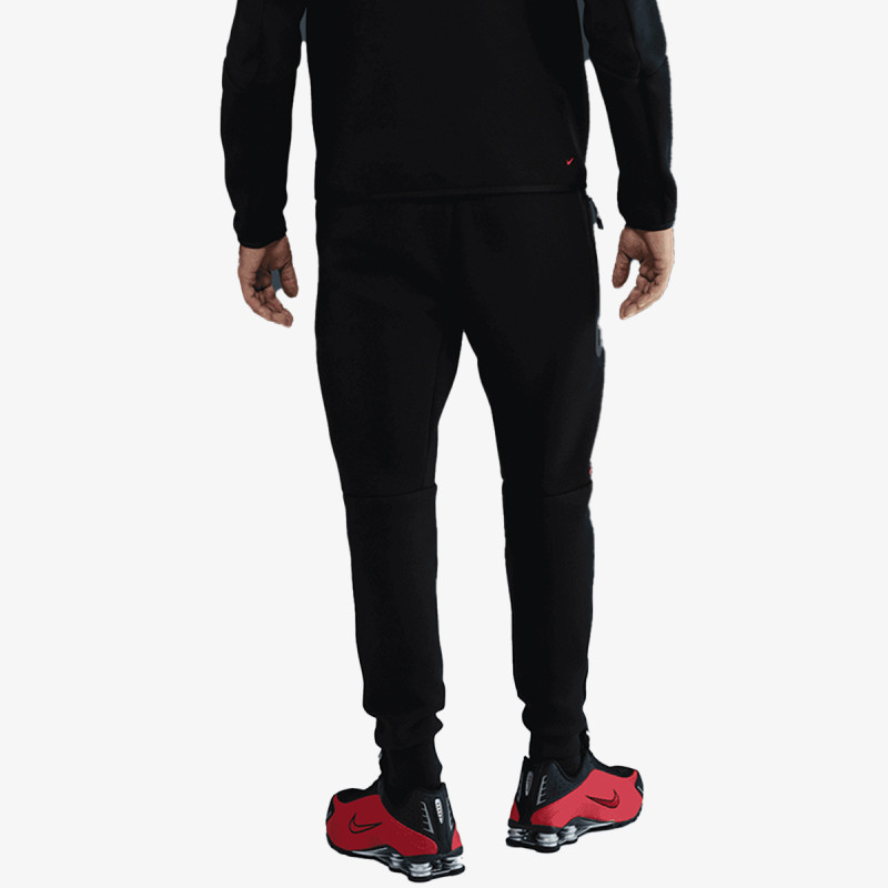 Nike Pjesa e poshtme e kostumit M NK TCH MIX JGGR 