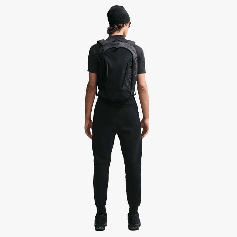 Nike Tuta M NK TCH MIX JGGR 
