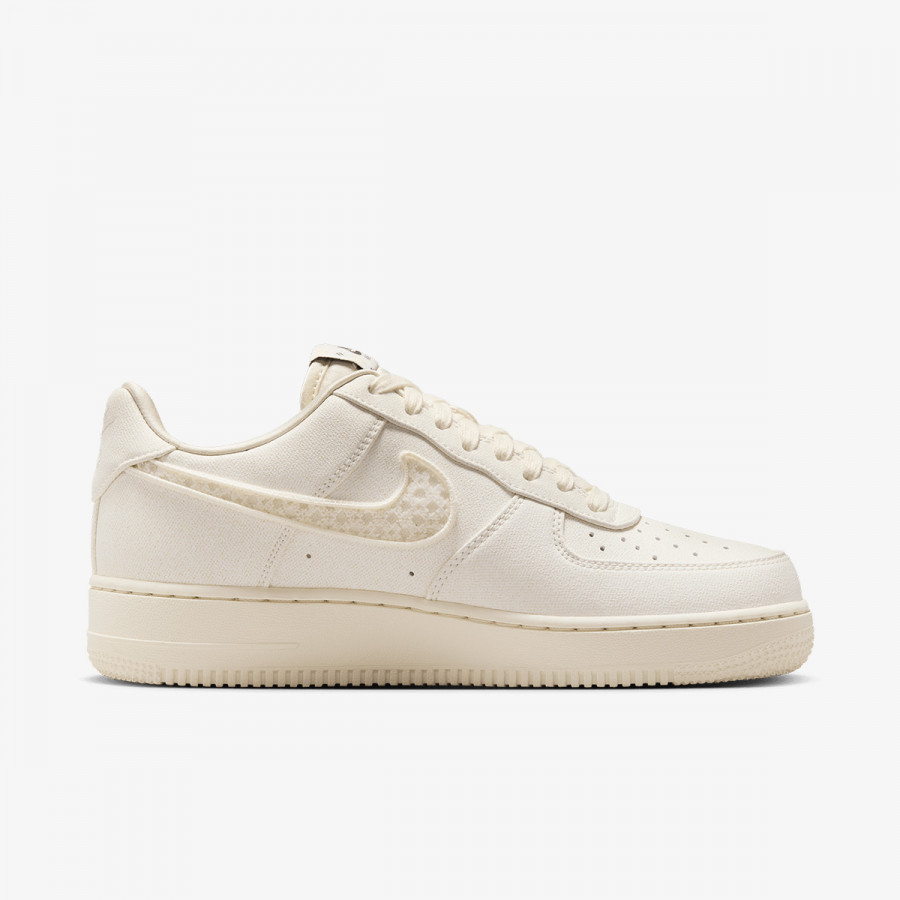 Nike Atlete WMNS AIR FORCE 1 '07 LX CN 