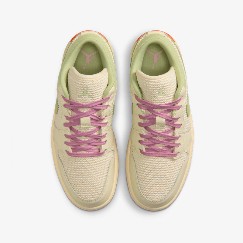 Nike Atlete Air Jordan 1 Low 