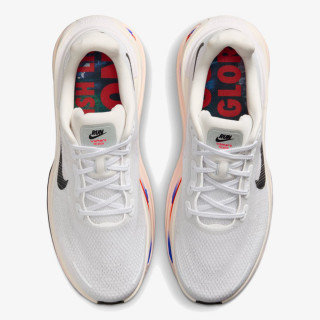 Nike Atlete NIKE VOMERO PREMIUM CM 
