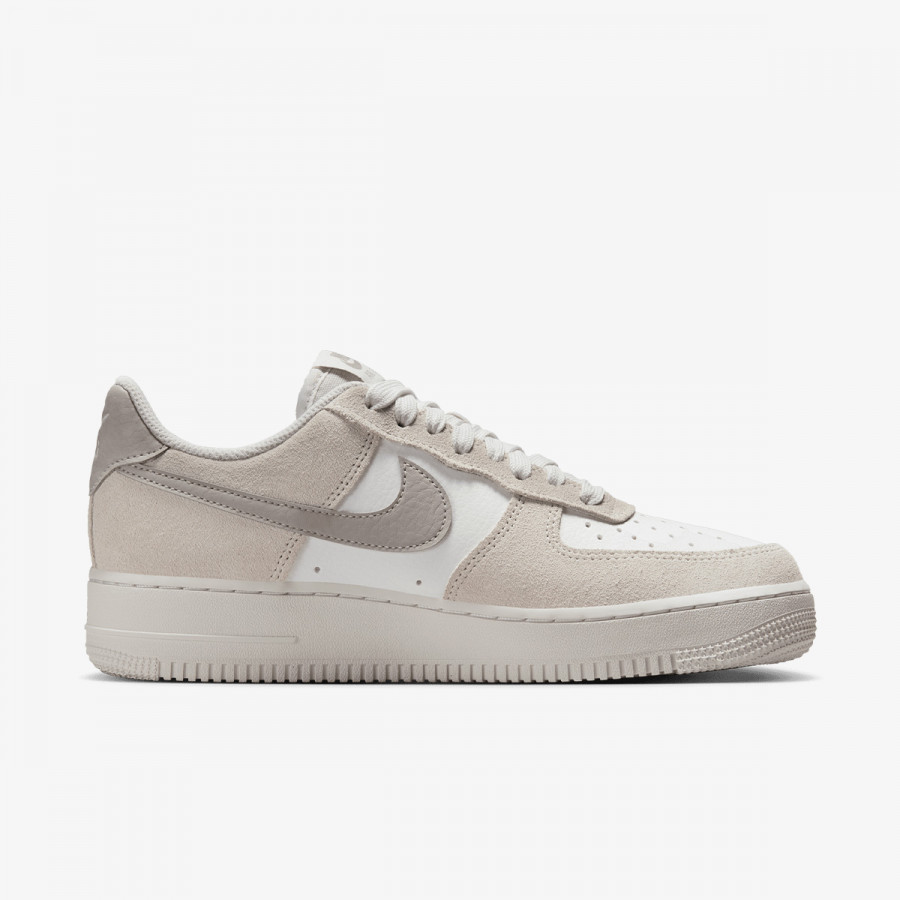 Nike Produkte W NIKE AIR FORCE 1 LO SR 